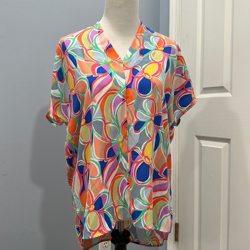 NWOT First love by Lovelyn blouse Medium.